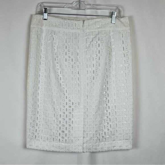 Banana Republic White 100% Cotton Embroidered Lace‎ Cottage Skirt NWOT Size 10 - Picture 3 of 11